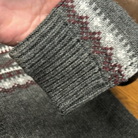 FAR WEST Zippered Cardigan - Picture 6 of 11
